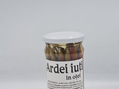 Ardei iuti in otet